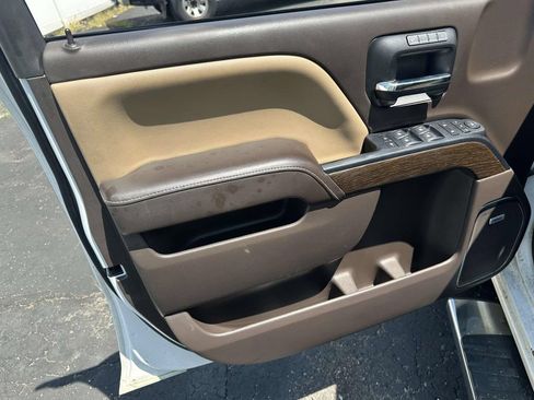 Used 2018 GMC Sierra 1500 Denali AWD/4WD image 18