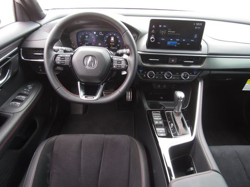 Certified 2025 Acura ADX A-Spec AWD/4WD image 18