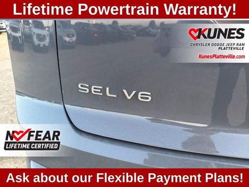 Used 2023 Volkswagen Atlas Cross Sport SEL Premium R-Line AWD/4WD image 12