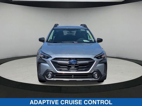 Certified 2025 Subaru Outback image 9