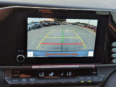 Used 2026 Toyota Camry SE FWD image 18