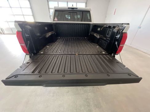 New 2025 Toyota Tacoma TRD Off-Road image 24