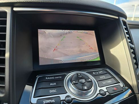 Used 2016 INFINITI QX70 2WD image 27