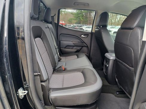 Used 2017 Chevrolet Colorado Z71 image 16