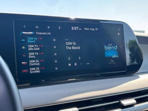 Used 2025 Hyundai Palisade SEL FWD image 21