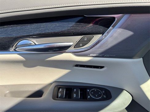 Certified 2024 Cadillac XT6 Premium Luxury w/ LPO, Floor Liner Package image 21