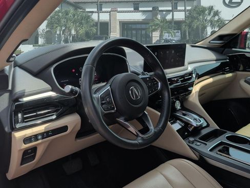 Used 2025 Acura MDX FWD w/ Technology Package image 12