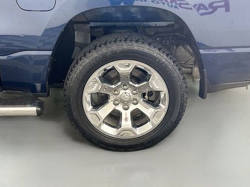 Used 2020 RAM 1500 Big Horn AWD/4WD image 32
