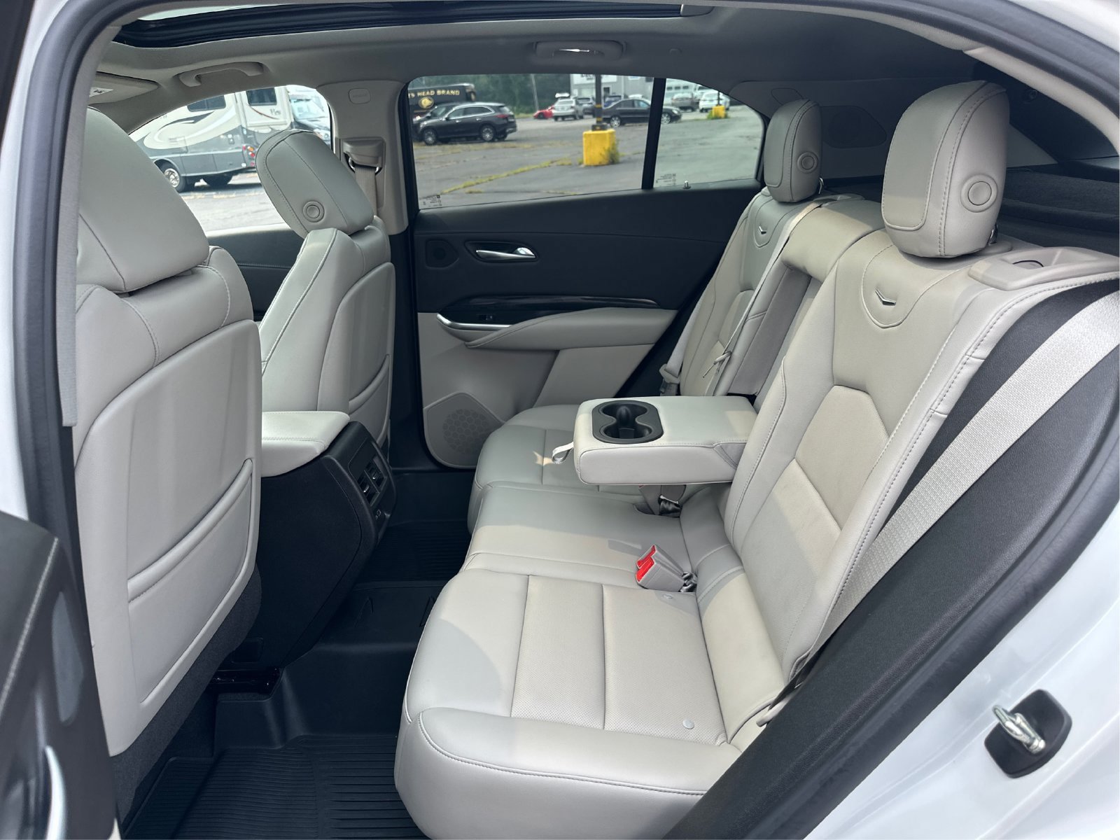 Certified 2023 Cadillac XT4 Premium Luxury AWD/4WD image 10