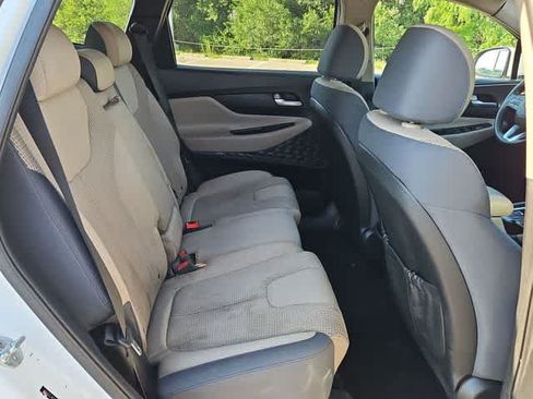 Used 2020 Hyundai Santa Fe SE AWD/4WD image 17