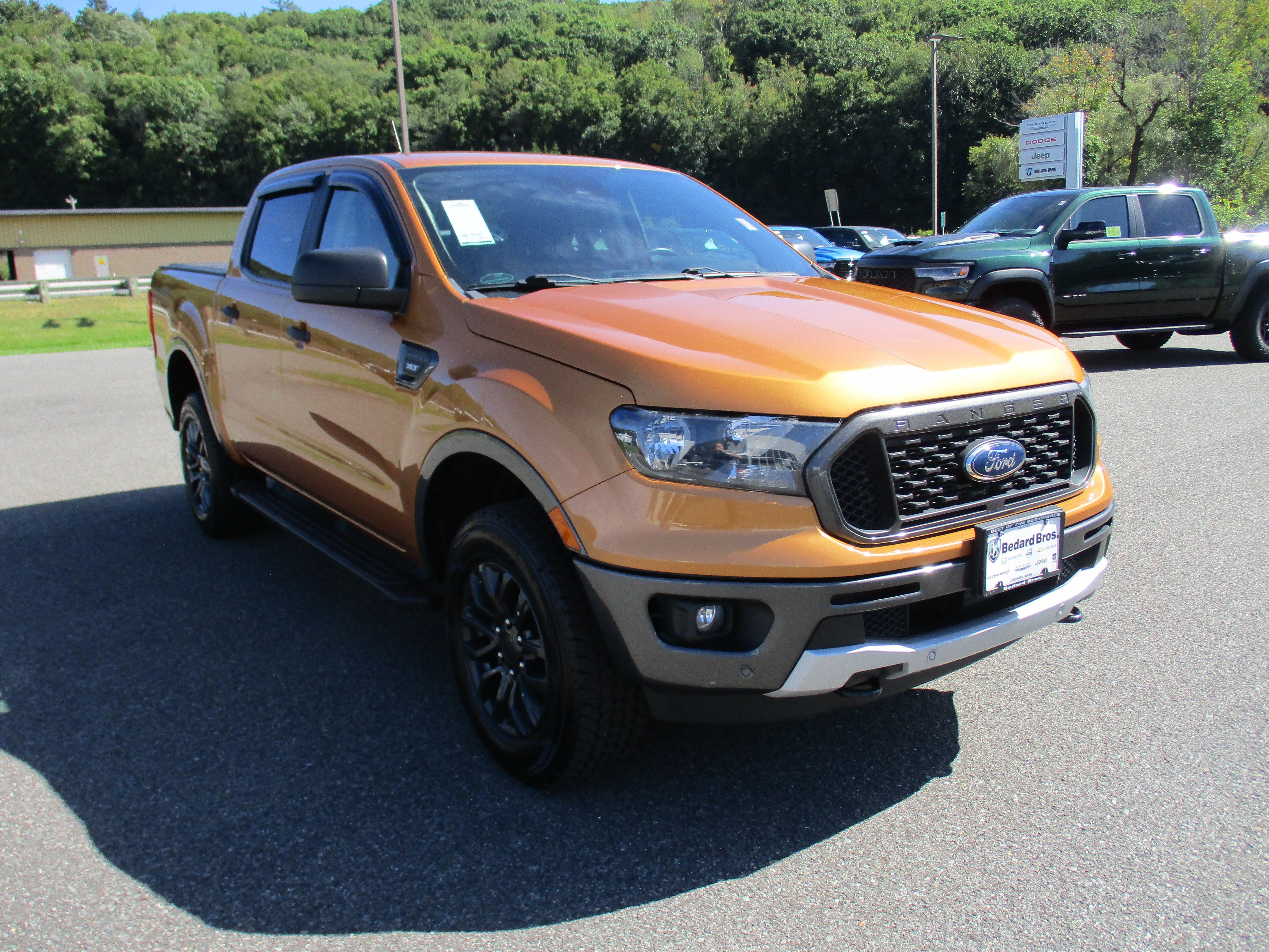 Used 2019 Ford Ranger XLT w/ Equipment Group 302A Luxury AWD/4WD image 3