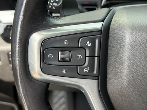 Used 2022 Chevrolet Silverado 1500 LTZ w/ Technology Package AWD/4WD image 30