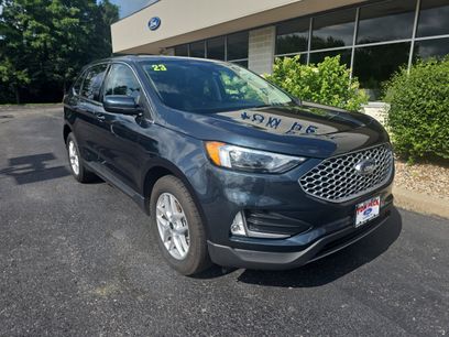 Used 2023 Ford Edge SEL w/ Convenience Package