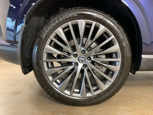 Used 2025 Lexus RX 350 AWD w/ Convenience Package image 39