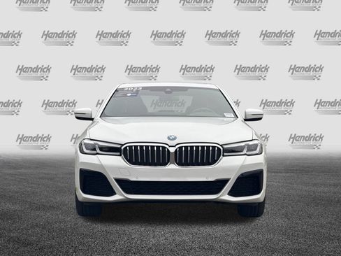 Certified 2023 BMW 530e xDrive w/ M Sport Package image 10