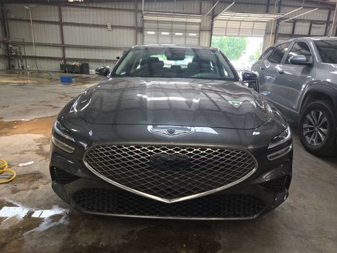 Used 2025 Genesis G70 2.5T RWD image 6