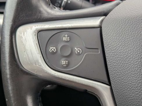Used 2020 GMC Acadia SLT FWD image 28