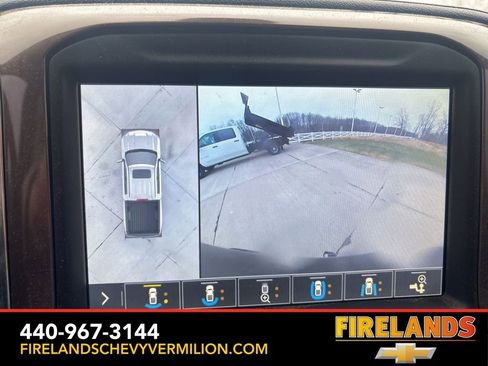 Used 2019 Chevrolet Silverado 1500 High Country w/ Technology Package image 19