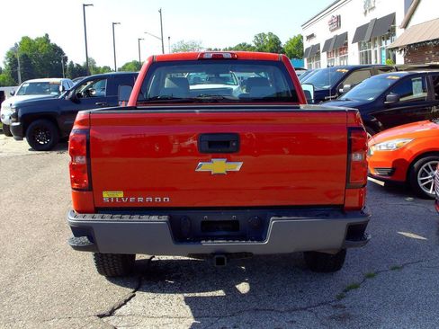 Used 2017 Chevrolet Silverado 1500 W/T w/ Trailering Package AWD/4WD image 3