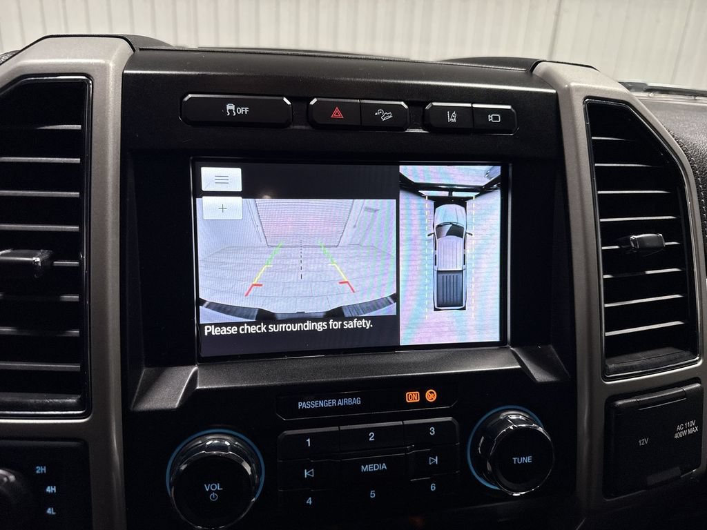 Used 2020 Ford F250 Lariat w/ Lariat Value Package AWD/4WD image 15