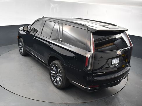 Used 2022 Cadillac Escalade Sport image 32