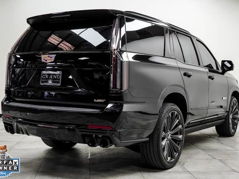 Used 2025 Cadillac Escalade V w/ LPO, Floor Liner Package AWD/4WD image 12
