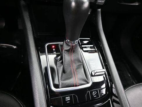 Used 2022 Jeep Compass Trailhawk w/ Trailhawk Convenience Group image 25