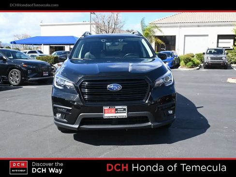 Used 2022 Subaru Ascent Onyx Edition image 2