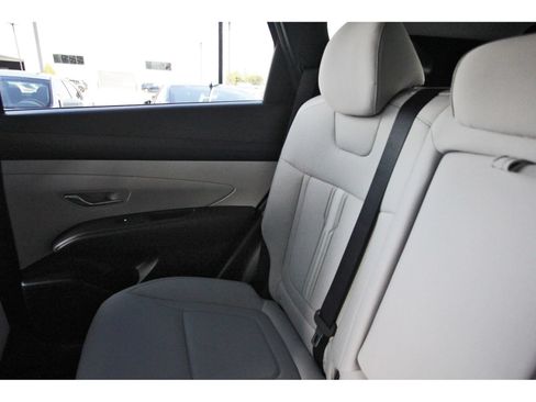 Certified 2026 Hyundai Tucson SEL Plus FWD image 13