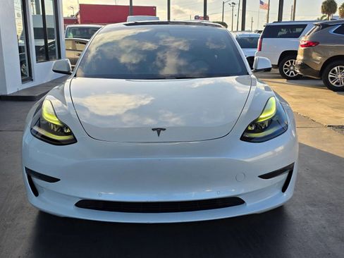 Used 2021 Tesla Model 3 Standard Range Plus RWD image 2