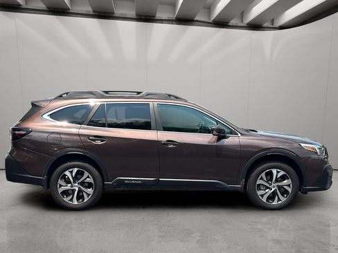 Used 2021 Subaru Outback Limited w/ Popular Package #2 AWD/4WD image 6