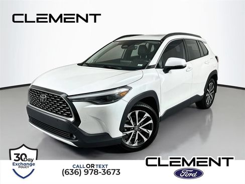 Used 2023 Toyota Corolla Cross XLE w/ Convenience Package AWD/4WD image 1