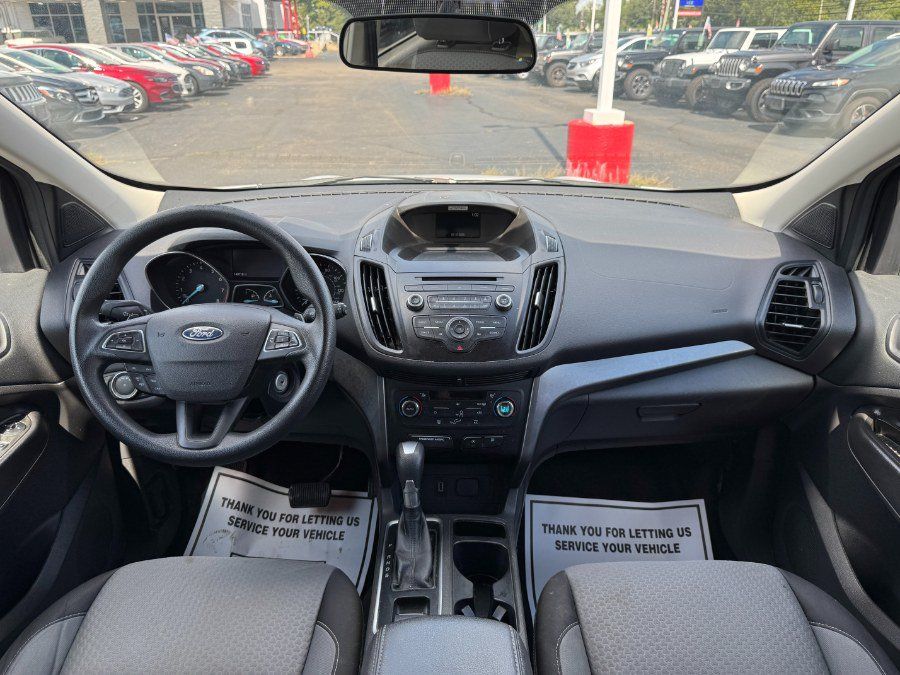 Used 2017 Ford Escape SE FWD image 21