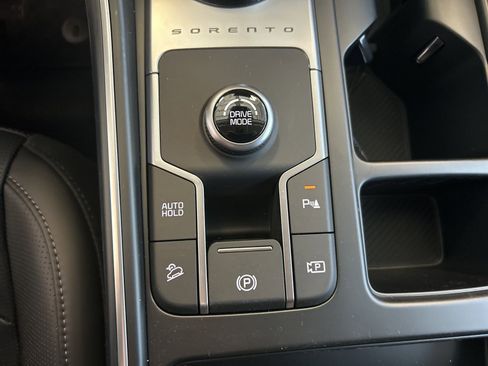 New 2026 Kia Sorento EX FWD image 26