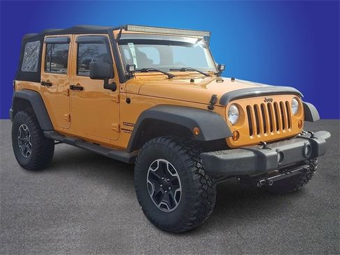 Used 2012 Jeep Wrangler Unlimited Sport image 3