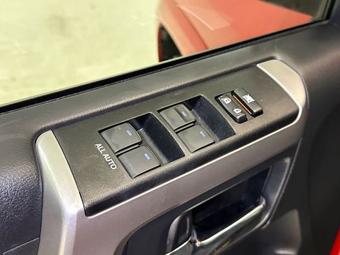 Used 2022 Toyota 4Runner SR5 Premium w/ Moonroof Package RWD image 20