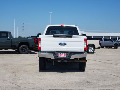 Used 2017 Ford F250 XL w/ Power Equipment Group AWD/4WD image 6