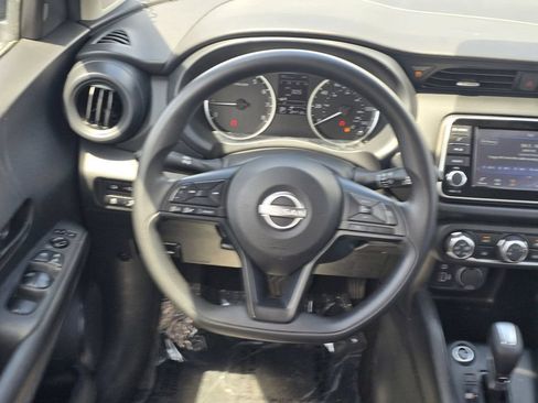Used 2025 Nissan Kicks Play S FWD image 15