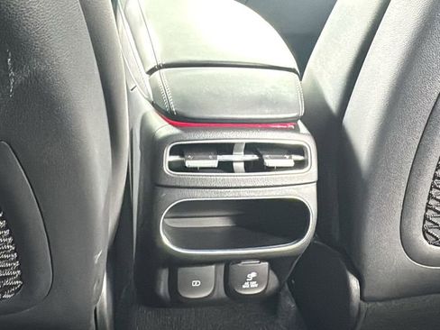 Used 2025 Genesis GV70 3.5T Sport image 38