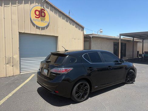 Used 2012 Lexus CT 200h Premium FWD image 2