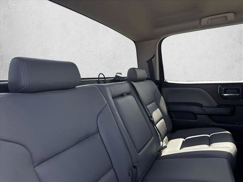 Used 2018 GMC Sierra 2500 4x4 Crew Cab w/ Sierra Convenience Package image 16