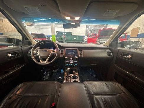Used 2019 Ford Flex Limited image 26