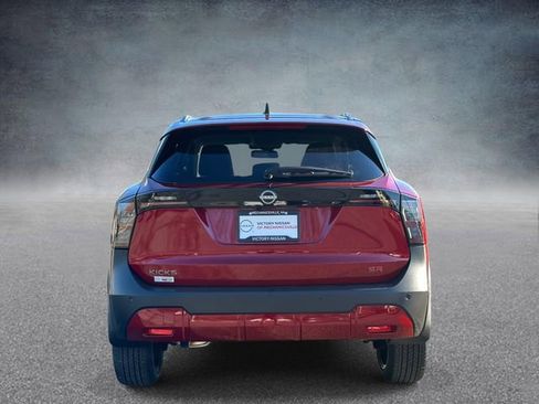 New 2026 Nissan Kicks SR FWD image 3