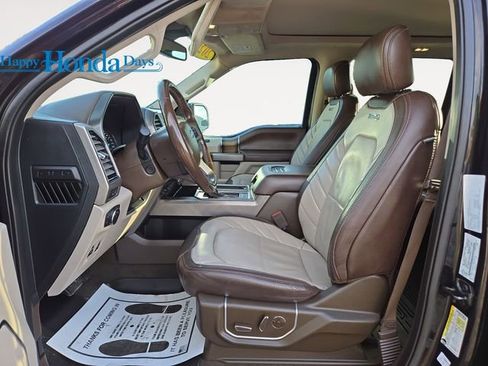 Used 2020 Ford F150 Limited image 3