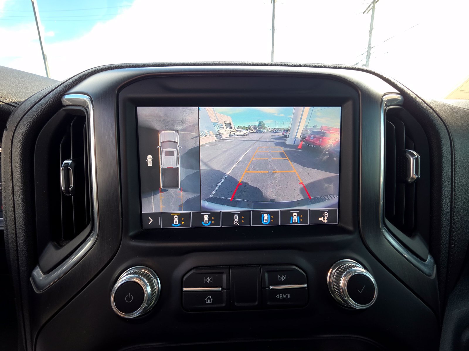 Used 2019 GMC Sierra 1500 AT4 w/ AT4 Premium Package AWD/4WD image 22