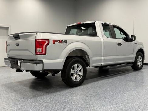 Used 2015 Ford F150 XL w/ Equipment Group 101A Mid AWD/4WD image 13