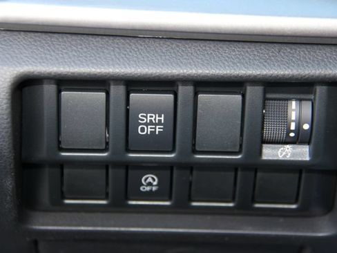 Used 2023 Subaru Forester Premium AWD/4WD image 30