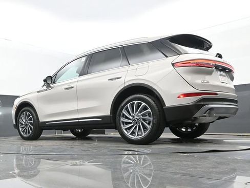 Used 2024 Lincoln Corsair Reserve FWD image 23