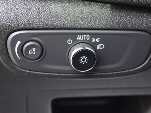 Used 2025 Chevrolet TrailBlazer ACTIV w/ Convenience Package FWD image 28
