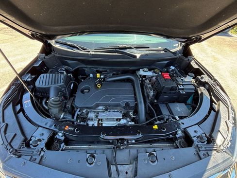 Used 2025 Chevrolet Equinox LT FWD image 31
